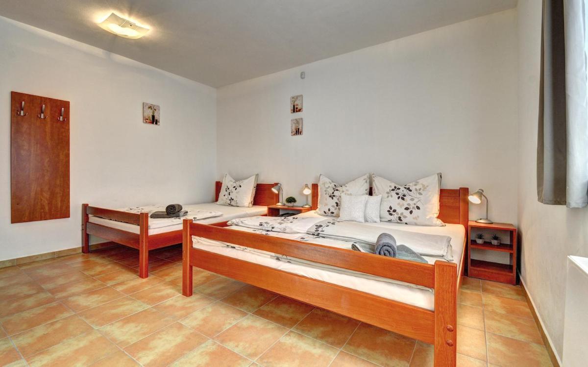 Penzion U zámeckého parku Třeboň Extérieur photo