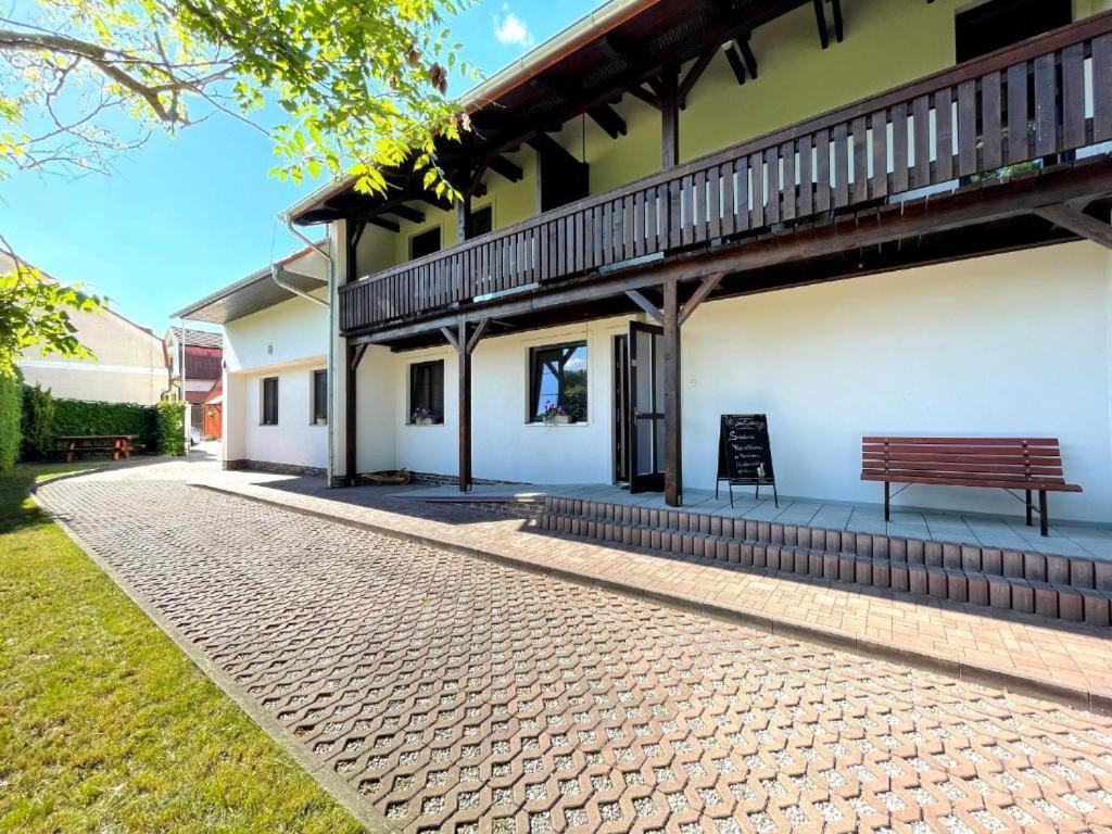 Penzion U zámeckého parku Třeboň Extérieur photo